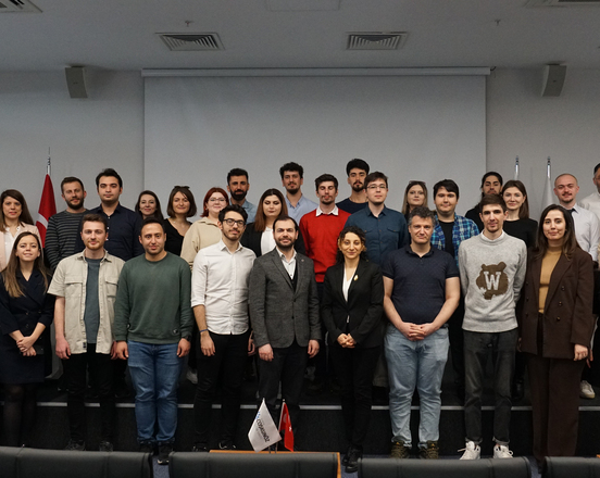 Veri Bilimi Eğitiminde Yer Alan Öğrenciler, Capstone Proje Sunumlarını Gerçekleştirdi